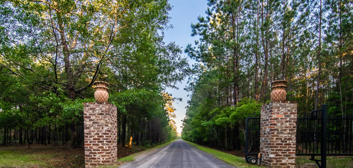 Gateway to Long Leaf Nature Preserve